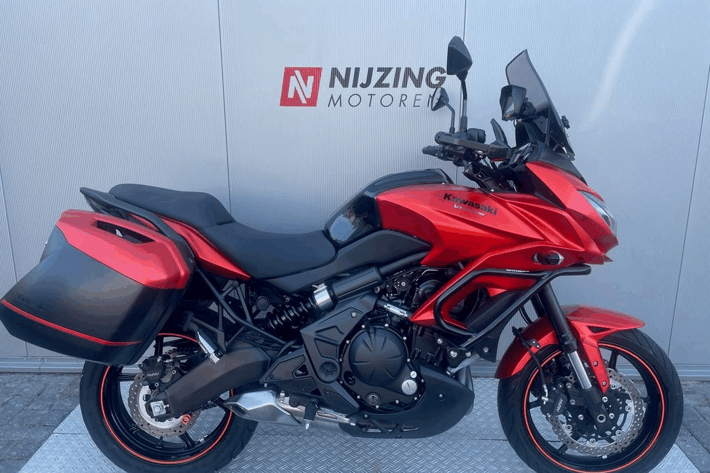 Kawasaki Versys 650 ABS 2016 te koop bij Nijzing Motoren Emmen